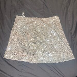 New Chelsea and Violet size medium gold sequence mini skirt.